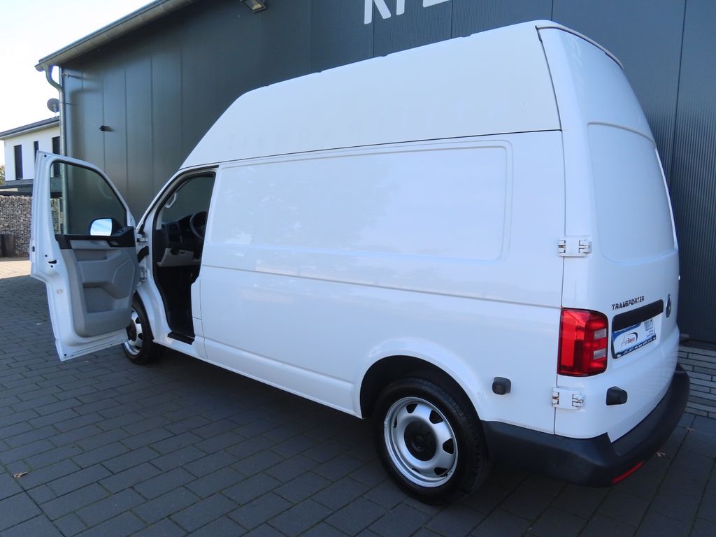 Volkswagen T6 Transporter 2016