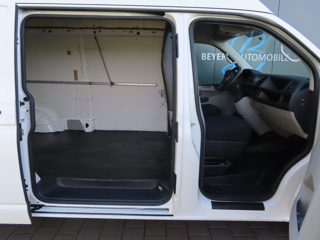 Volkswagen T6 Transporter 2016