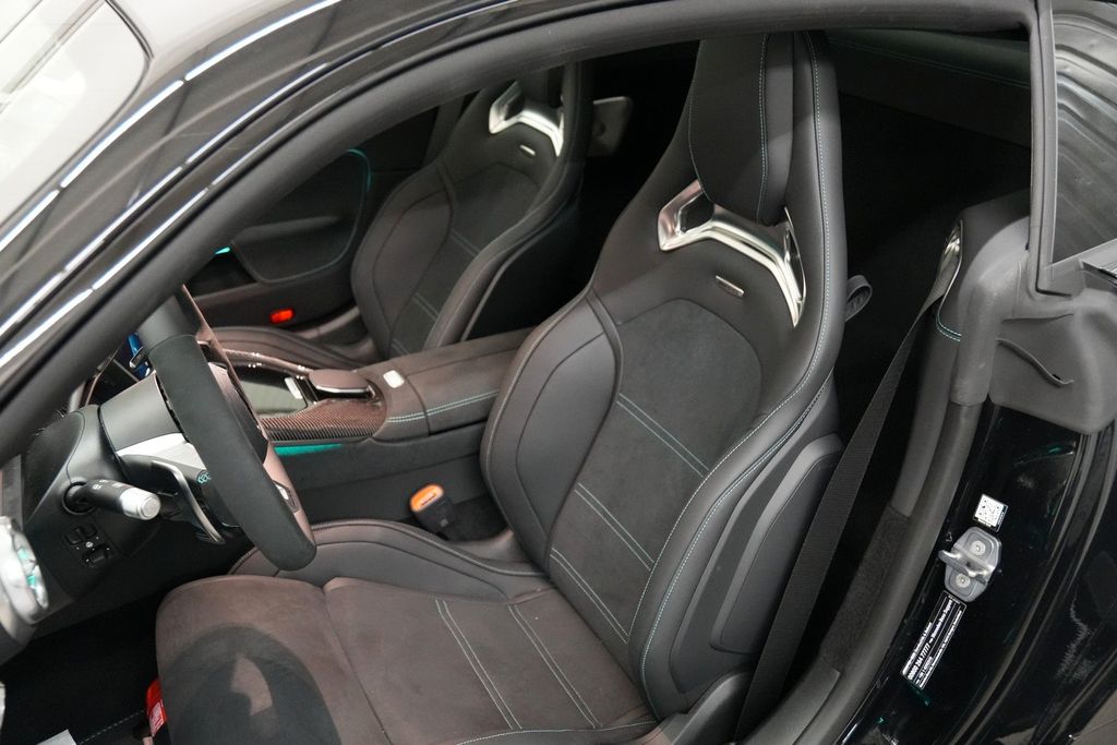 Mercedes-Benz AMG GT 2025