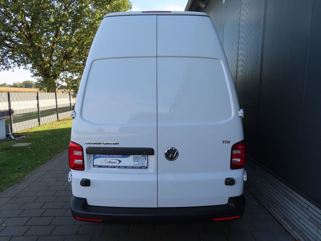 Volkswagen T6 Transporter 2016