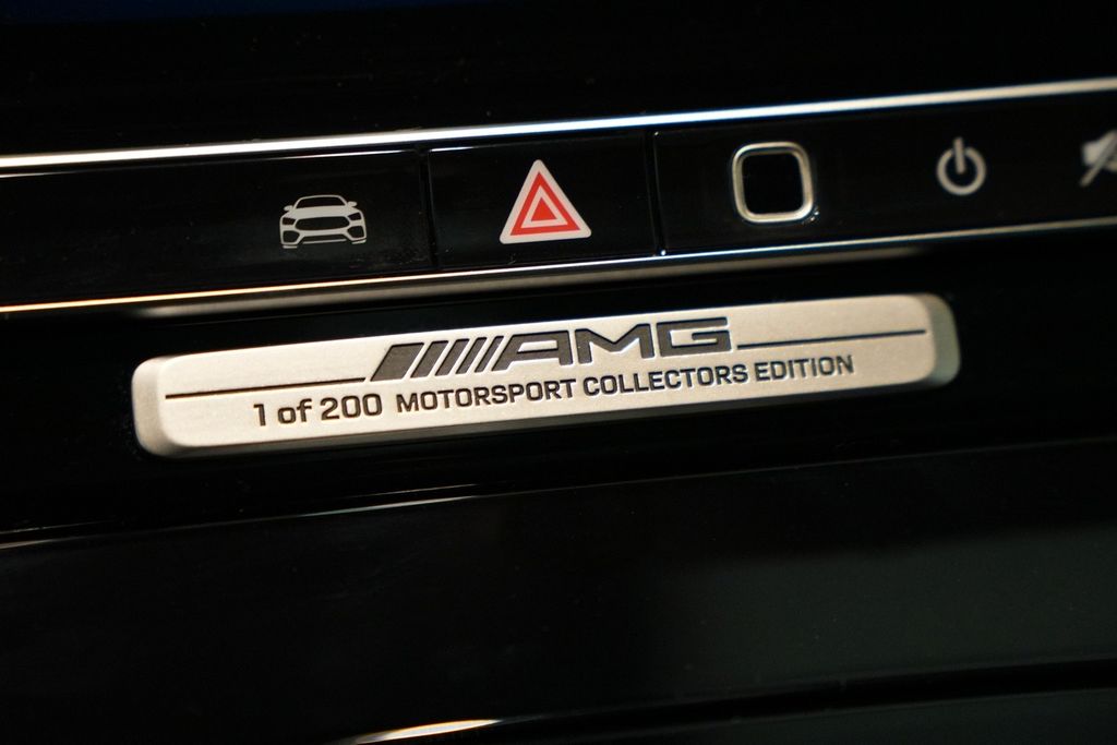 Mercedes-Benz AMG GT 2025