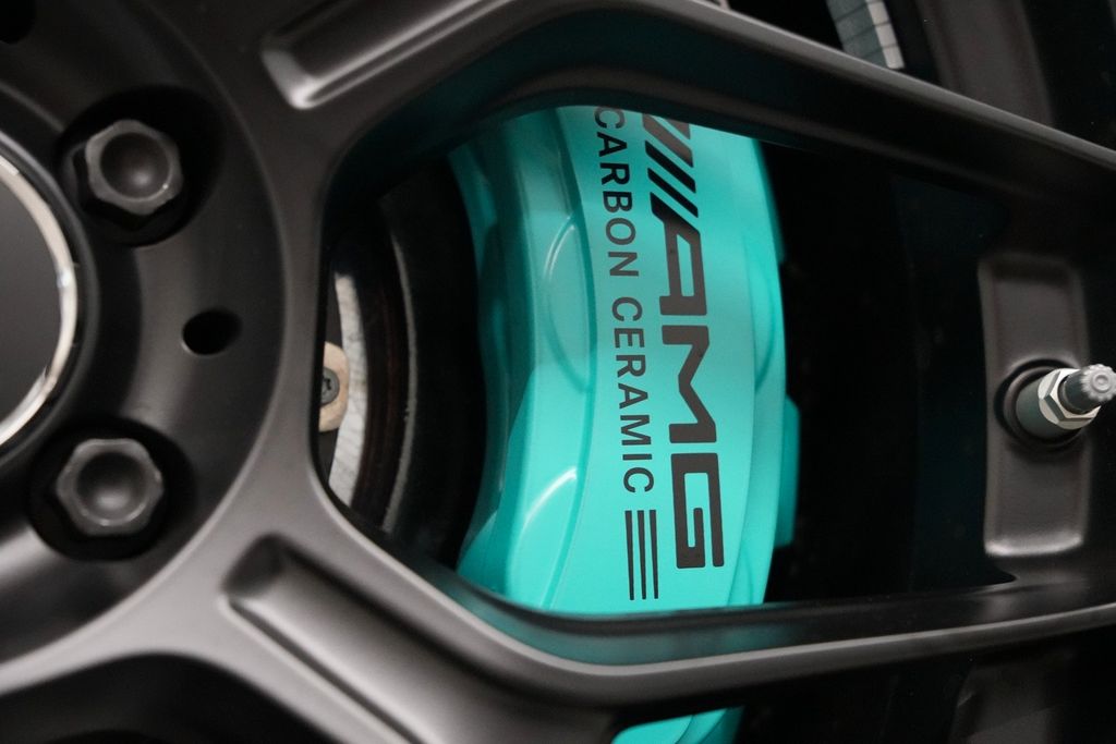 Mercedes-Benz AMG GT 2025