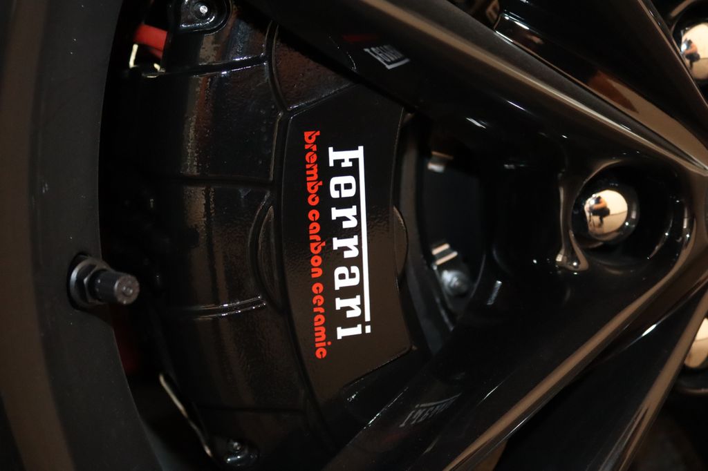 Ferrari 296 GTS 2025