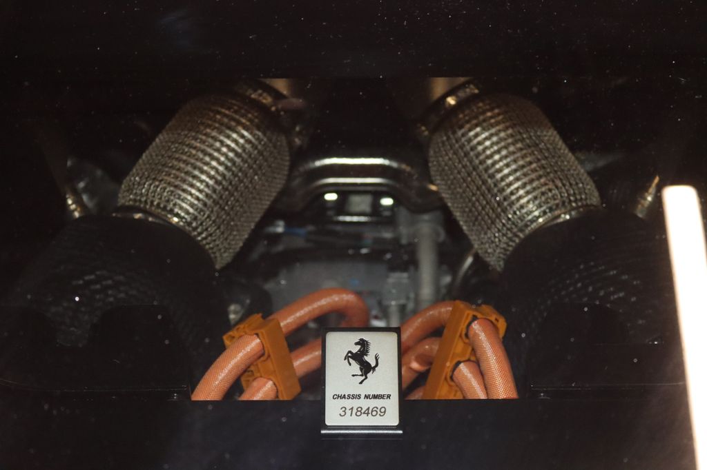 Ferrari 296 GTS 2025