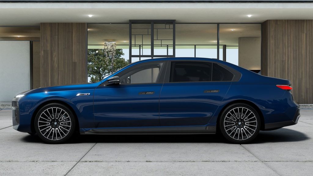 BMW i7 2025