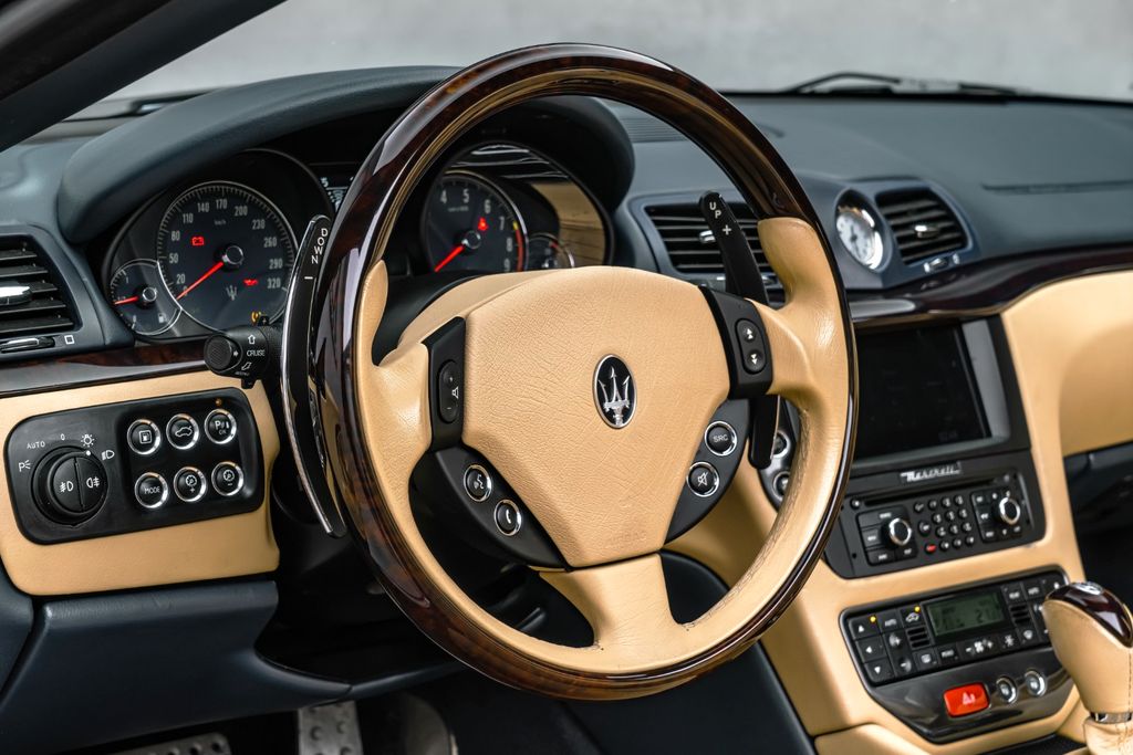 Maserati GranCabrio 2015