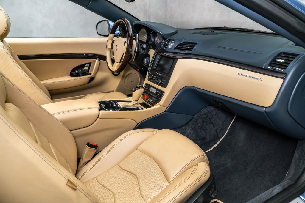 Maserati GranCabrio 2015