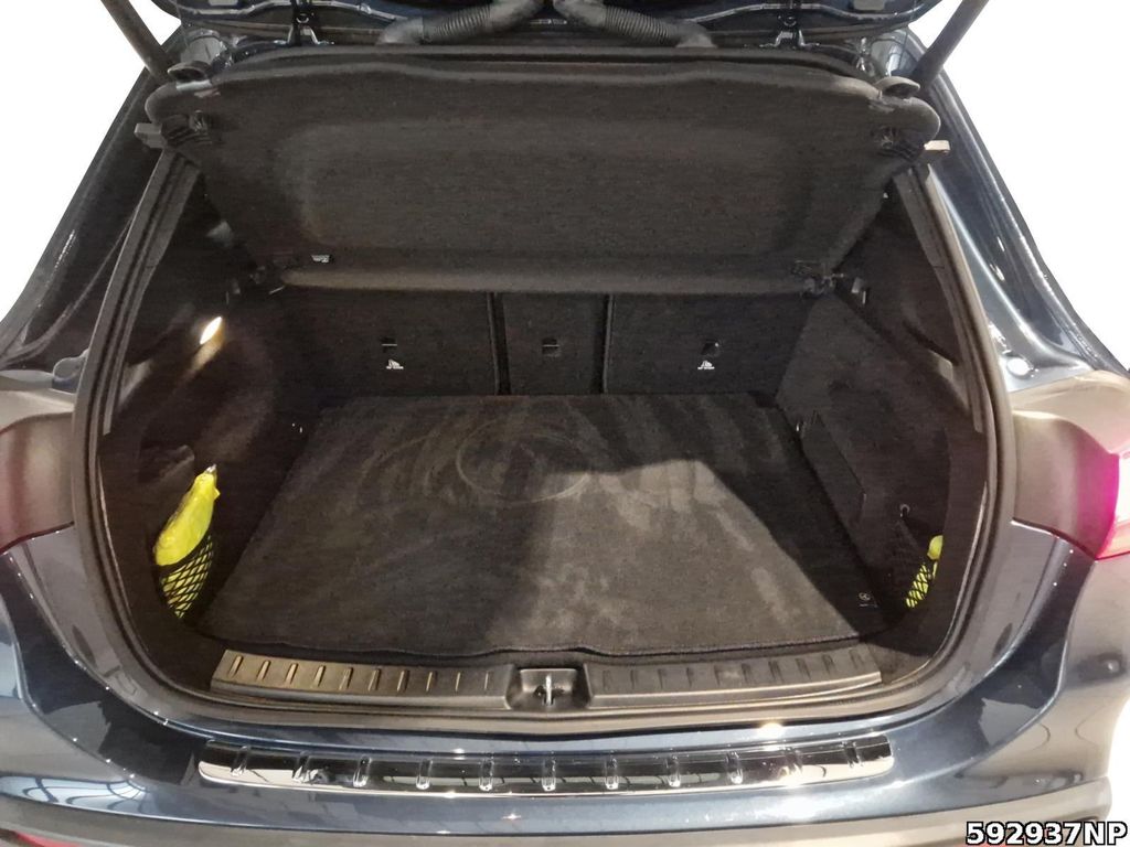 Mercedes-Benz EQA 2022