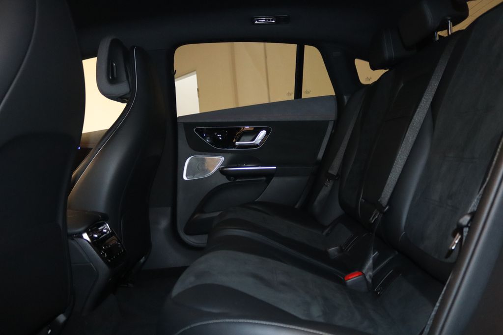 Mercedes-Benz EQE 2022