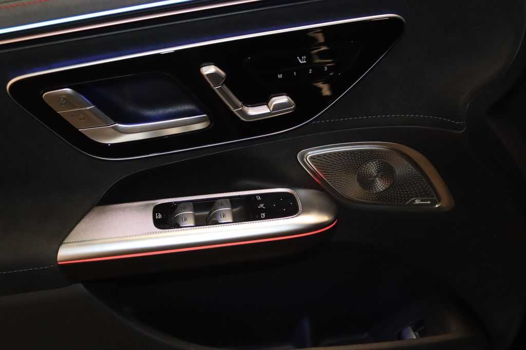 Mercedes-Benz EQE 2022