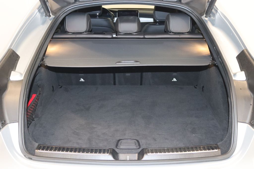 Mercedes-Benz GLC 300 2021