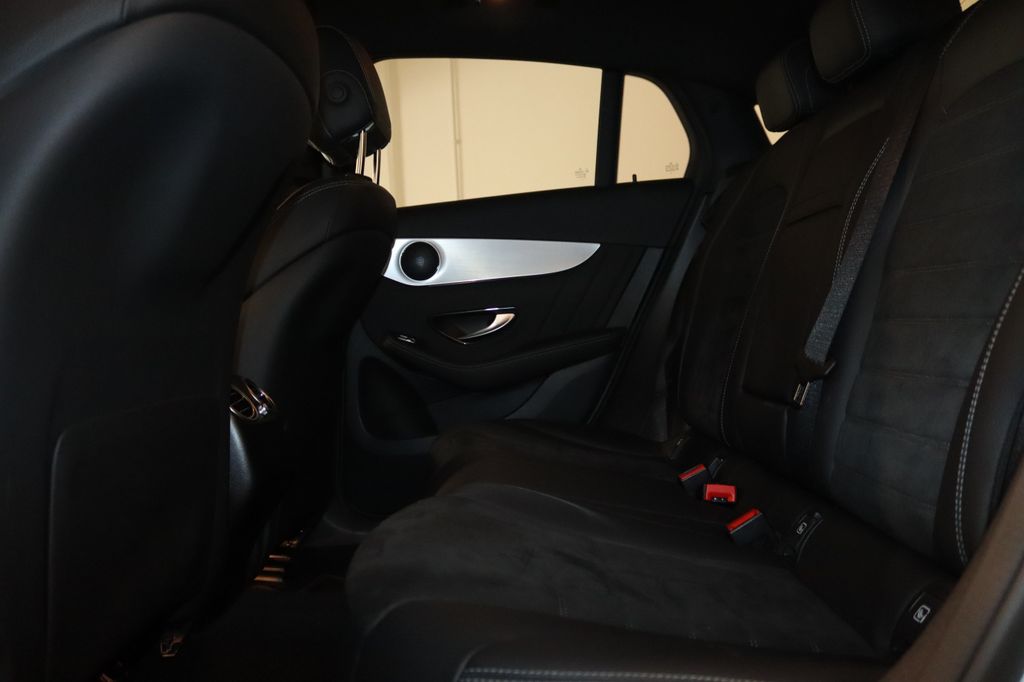 Mercedes-Benz GLC 300 2021