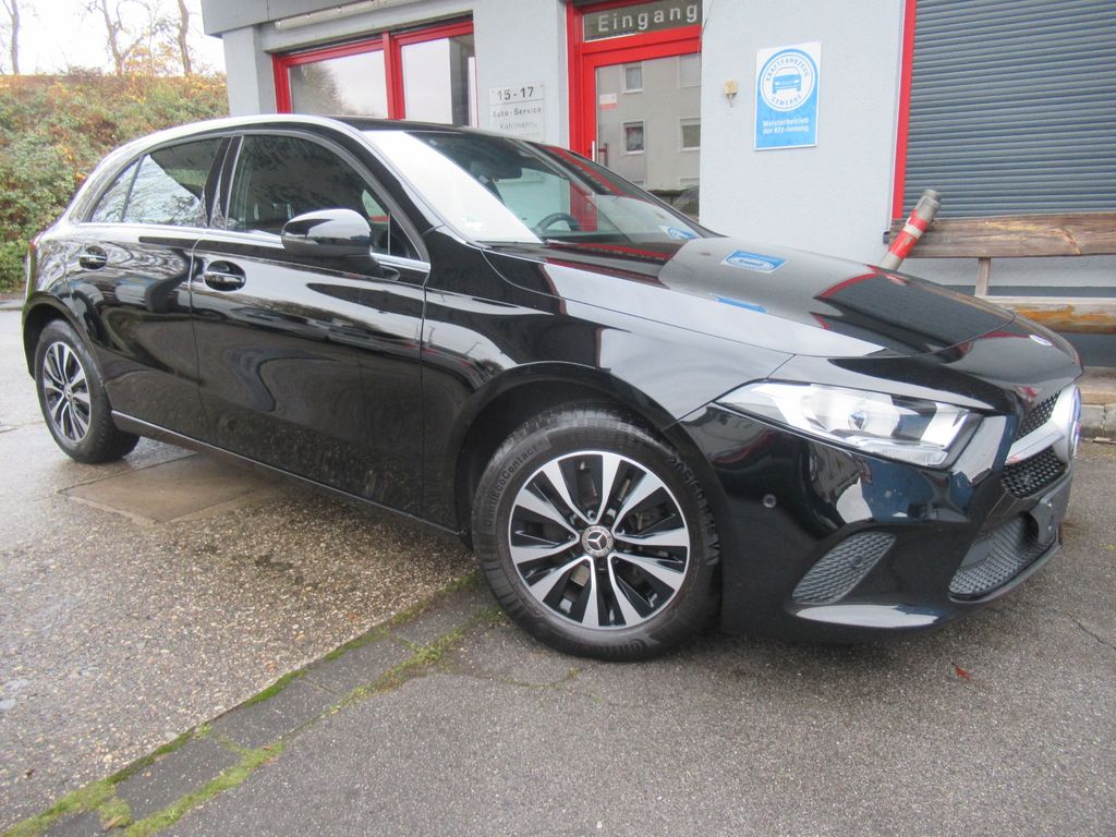 Mercedes-Benz A 200 2021