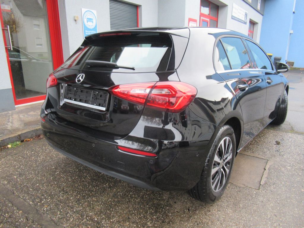 Mercedes-Benz A 200 2021