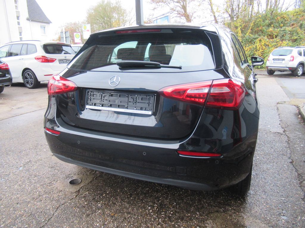 Mercedes-Benz A 200 2021