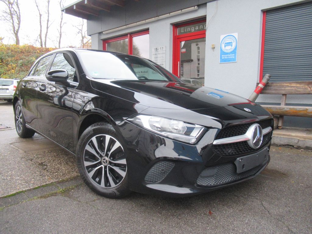 Mercedes-Benz A 200 2021
