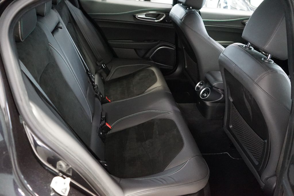 Alfa Romeo Giulia 2021