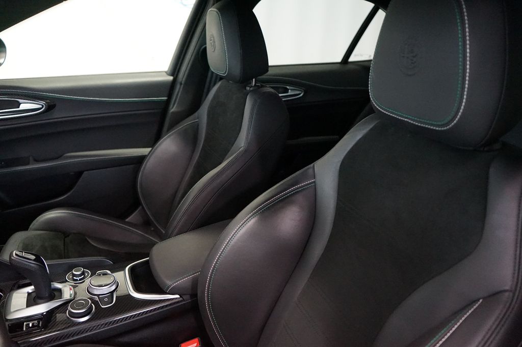 Alfa Romeo Giulia 2021