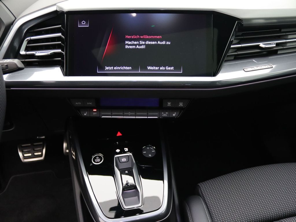 Audi Q4 e-tron 2025