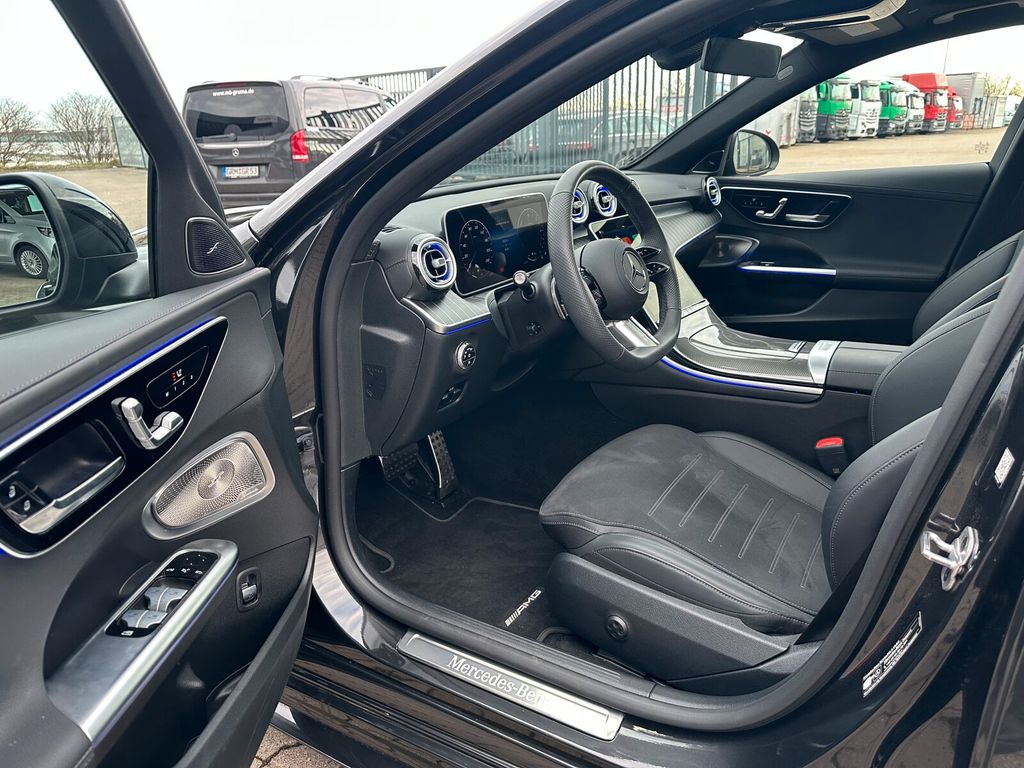 Mercedes-Benz C 300 2025