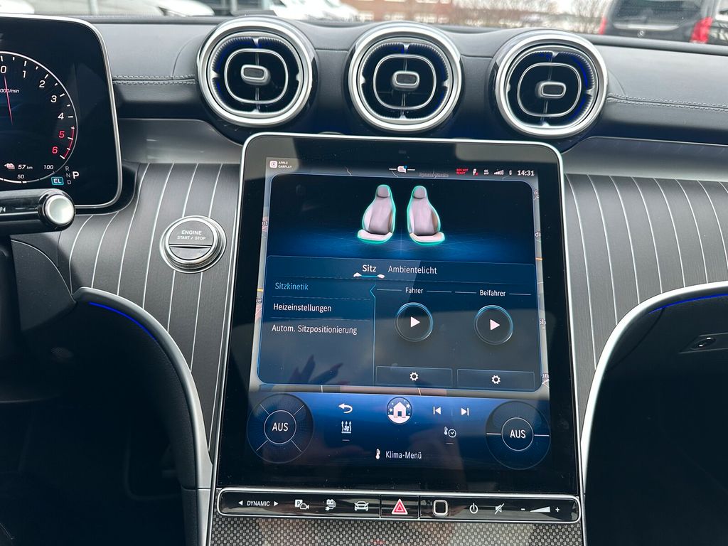 Mercedes-Benz C 300 2025