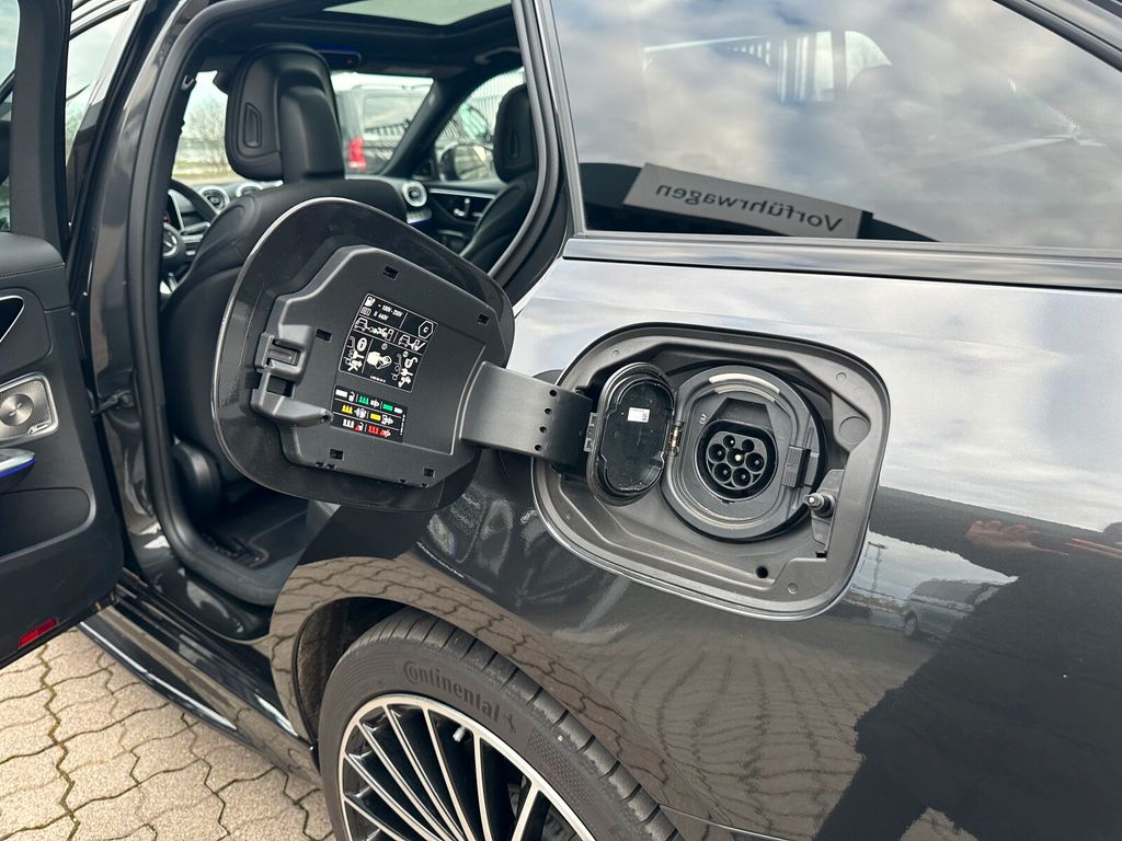 Mercedes-Benz C 300 2025