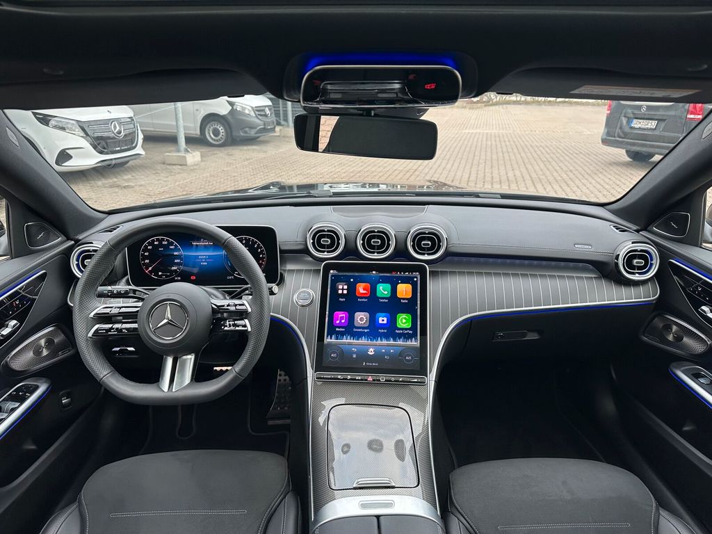 Mercedes-Benz C 300 2025