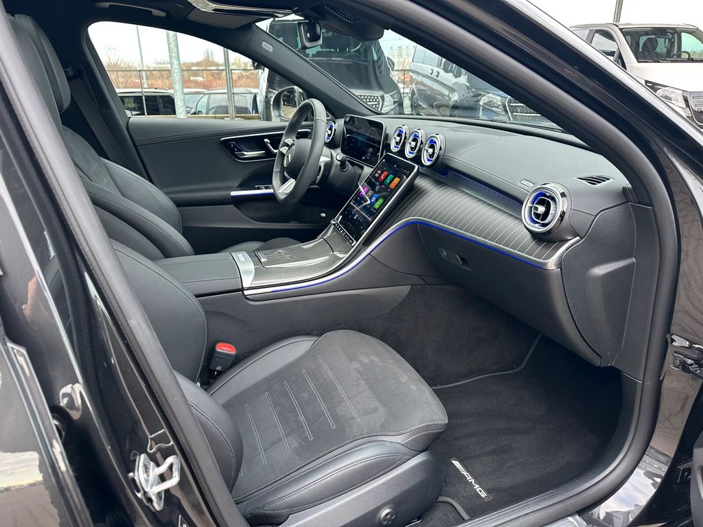 Mercedes-Benz C 300 2025