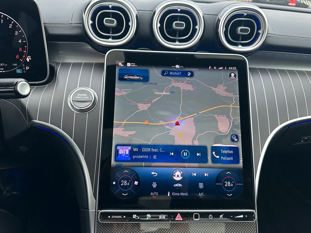 Mercedes-Benz C 300 2025