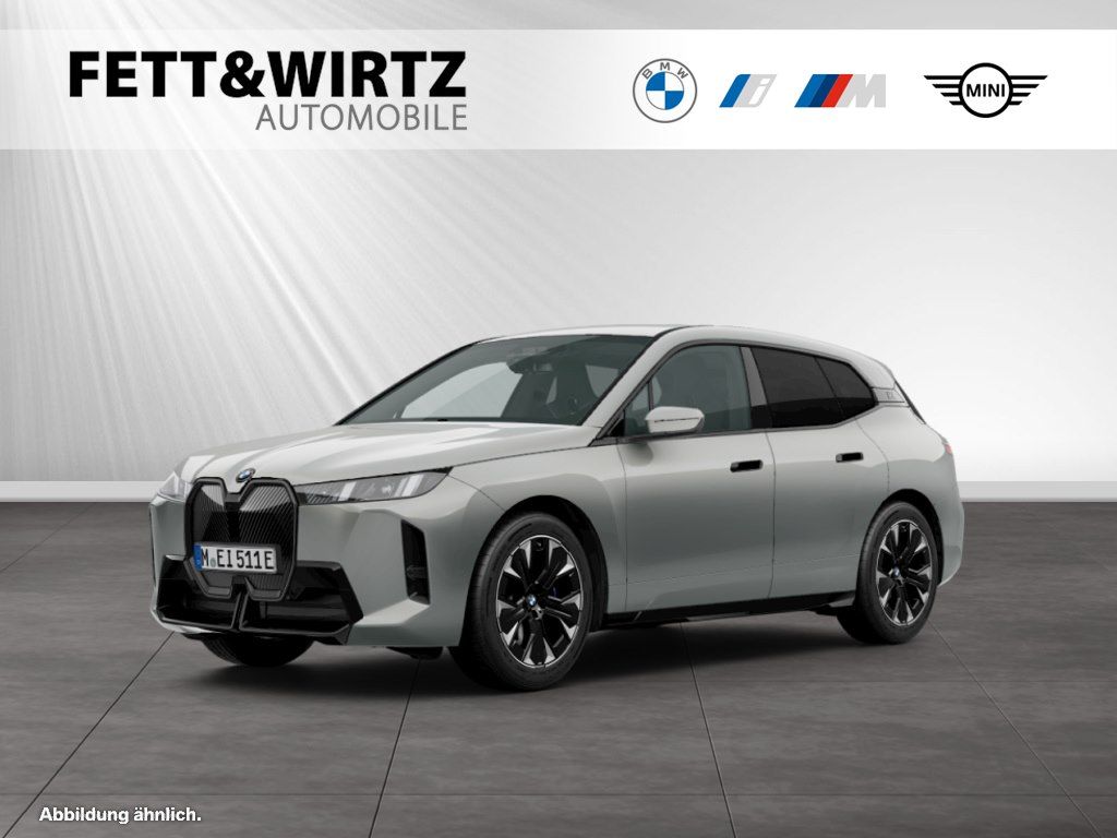 BMW iX