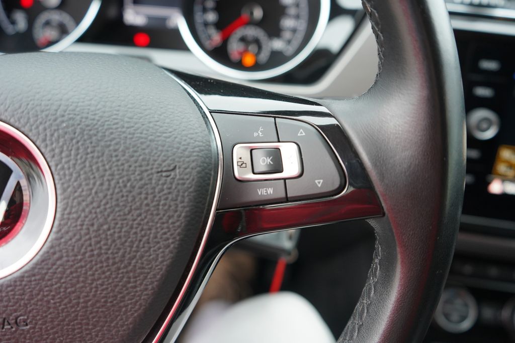 Volkswagen Touran 2021