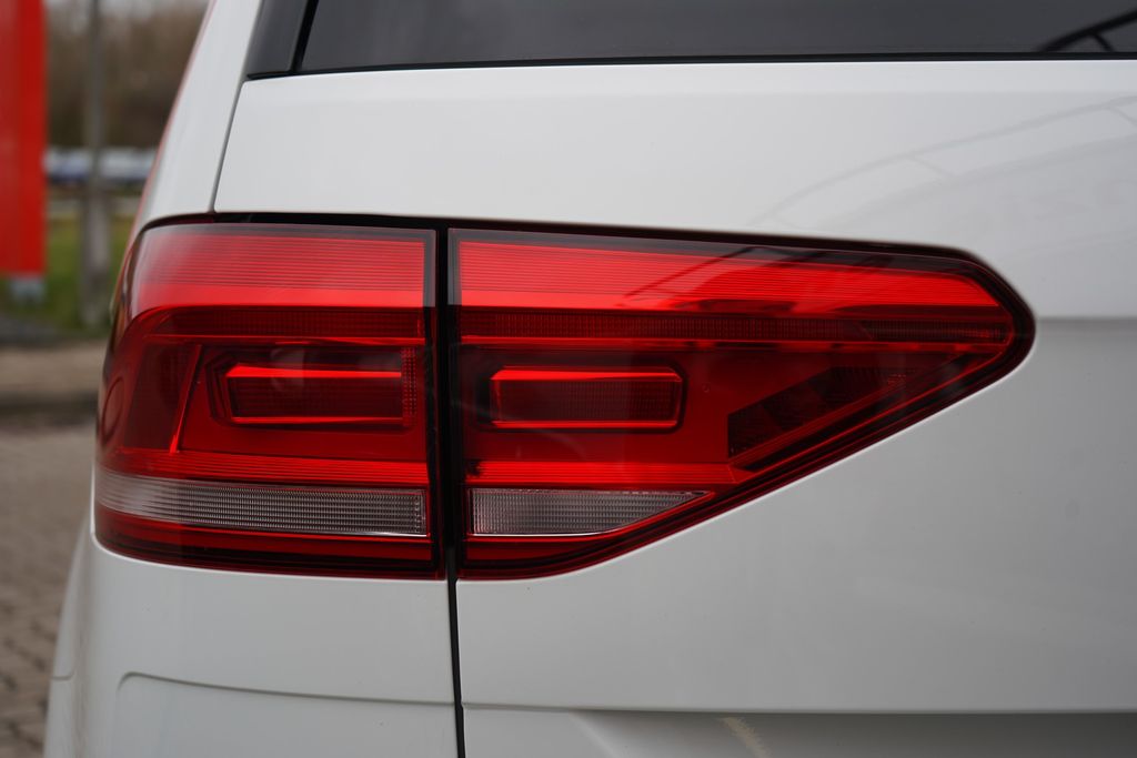 Volkswagen Touran 2021