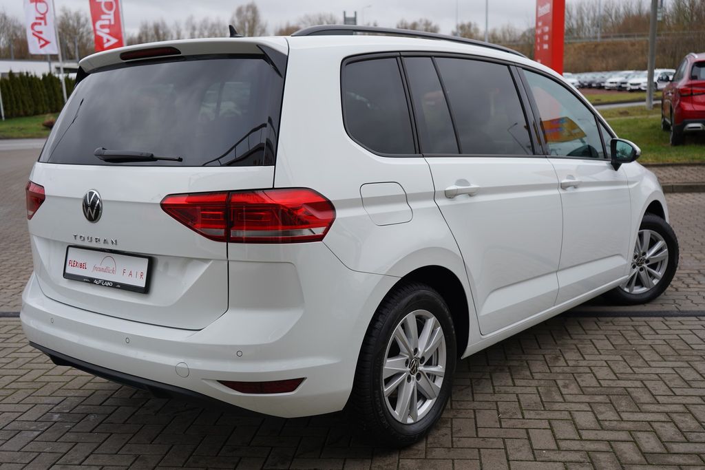 Volkswagen Touran 2021