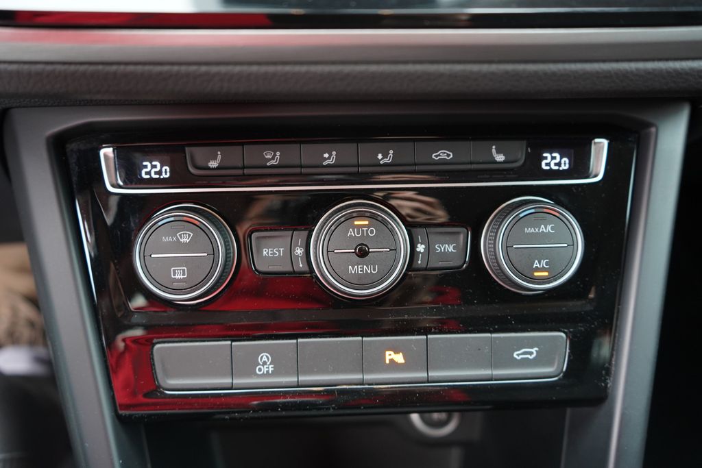 Volkswagen Touran 2021