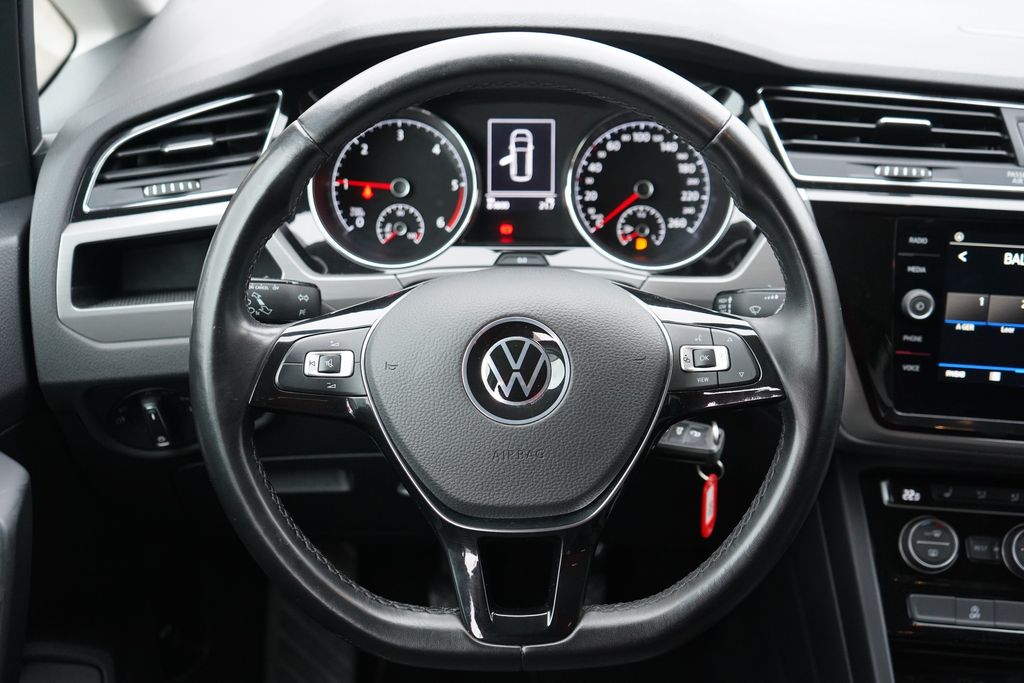 Volkswagen Touran 2021