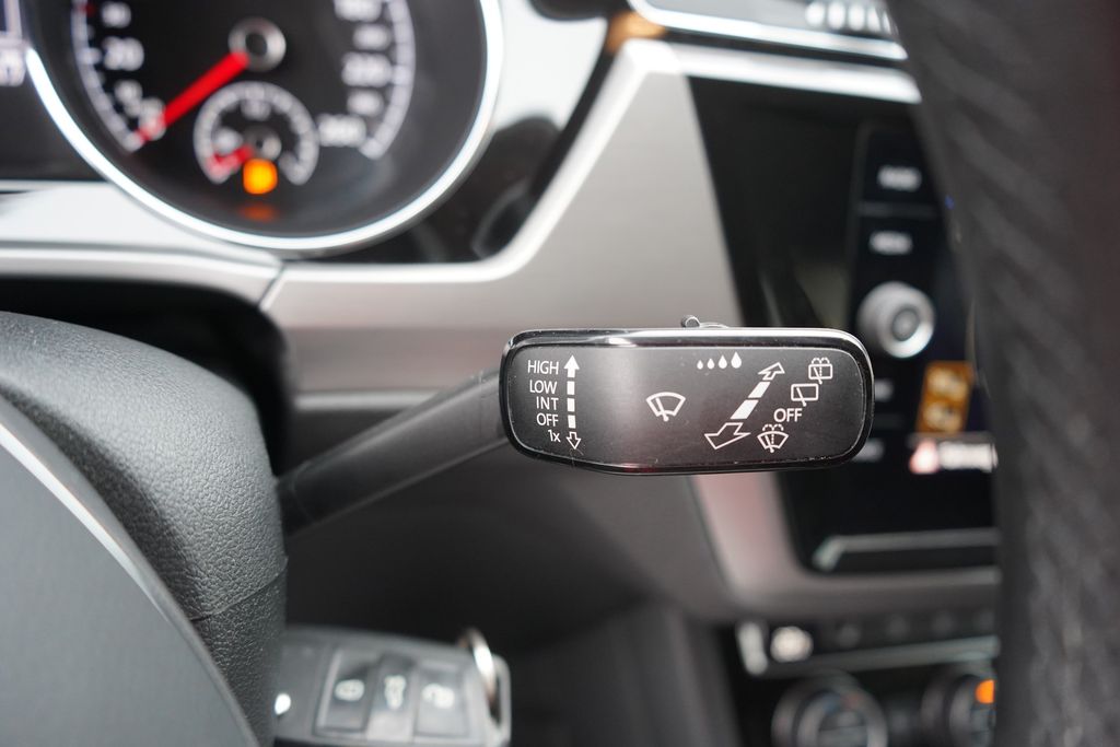 Volkswagen Touran 2021