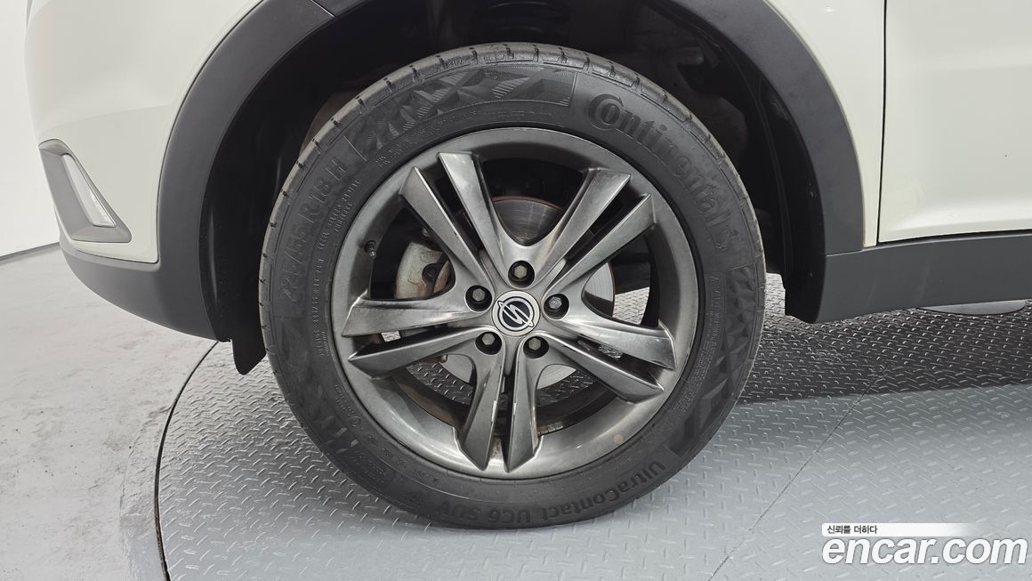 KG_Mobility_Ssangyong KORANDO 2013