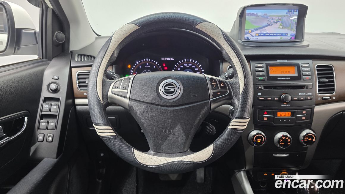 KG_Mobility_Ssangyong KORANDO 2013