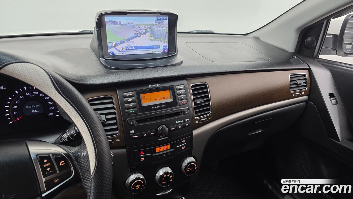 KG_Mobility_Ssangyong KORANDO 2013