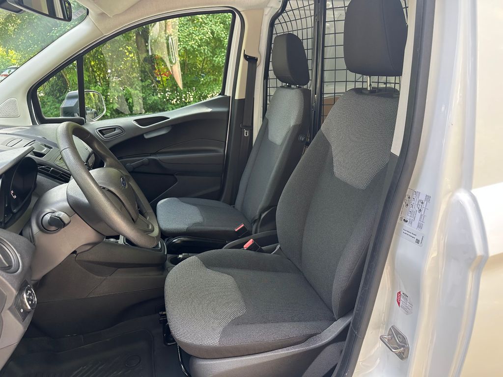 Ford Transit Courier 2022