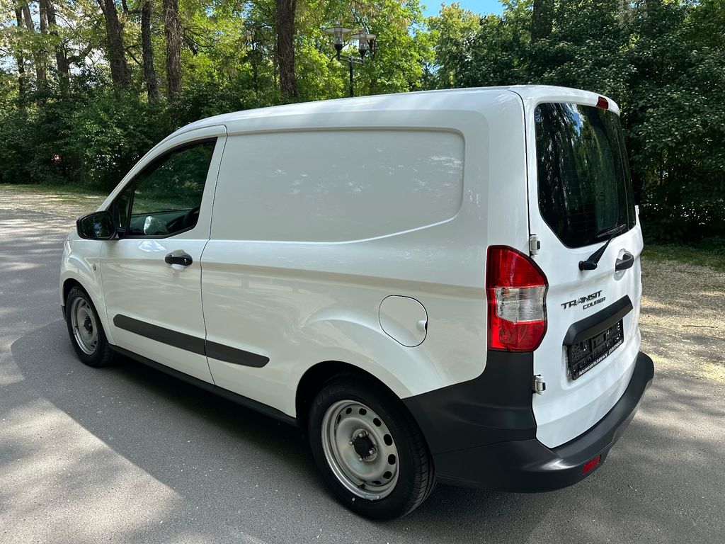 Ford Transit Courier 2022