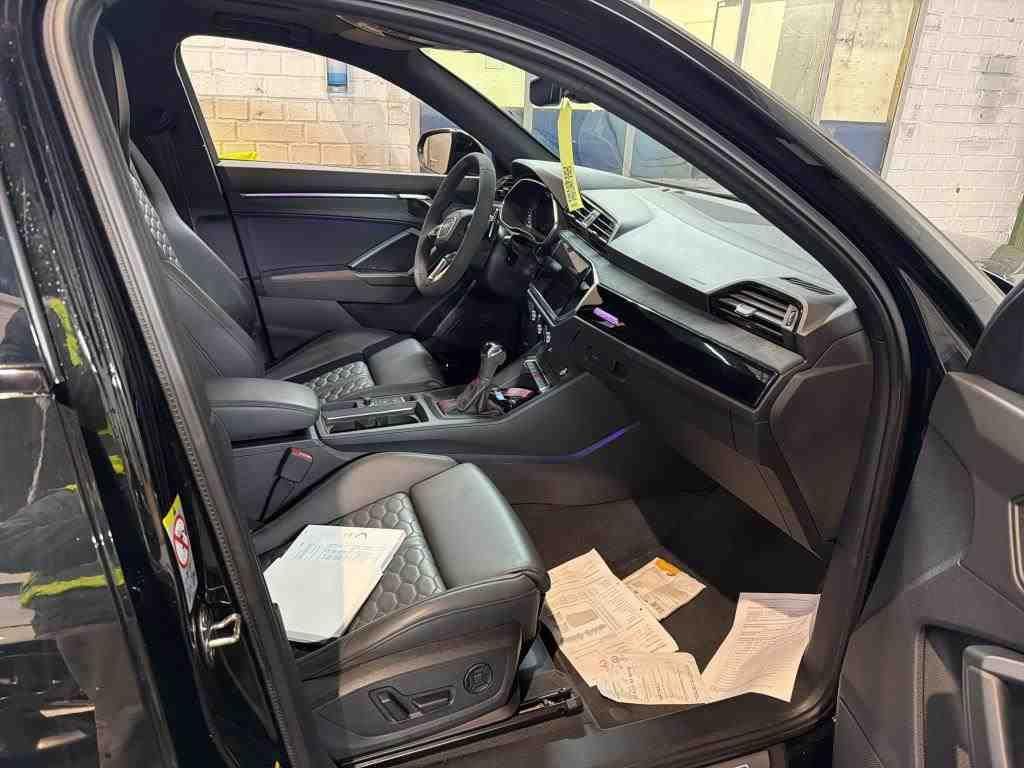 Audi RSQ3 2023