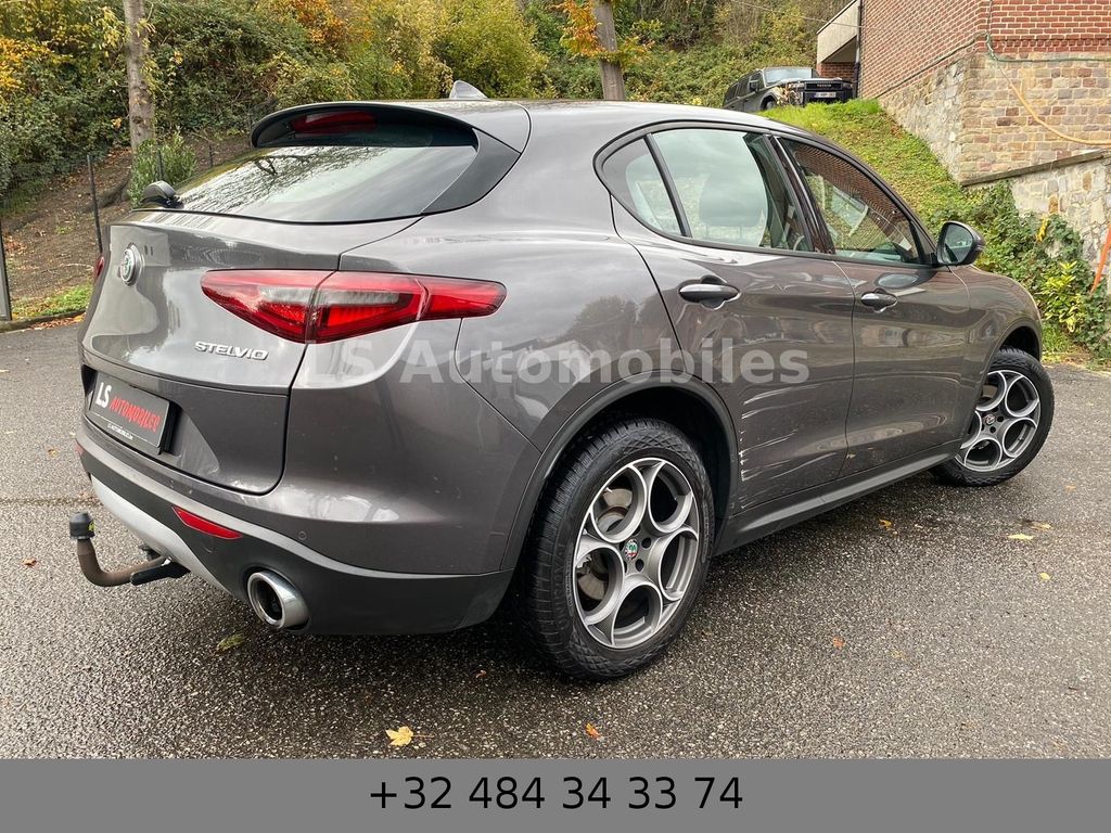 Alfa Romeo Stelvio 2019