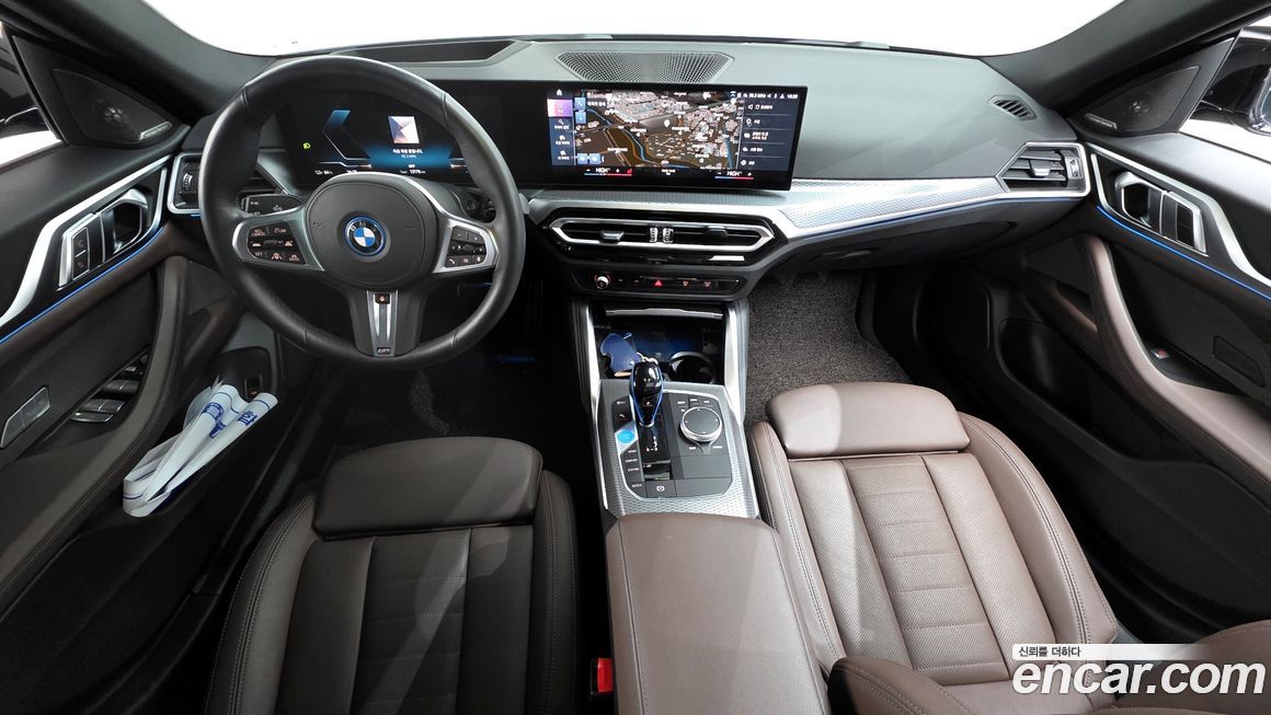 BMW i4 2023