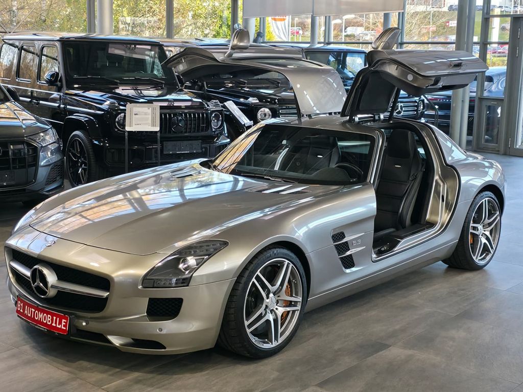 Mercedes-Benz SLS AMG 2010