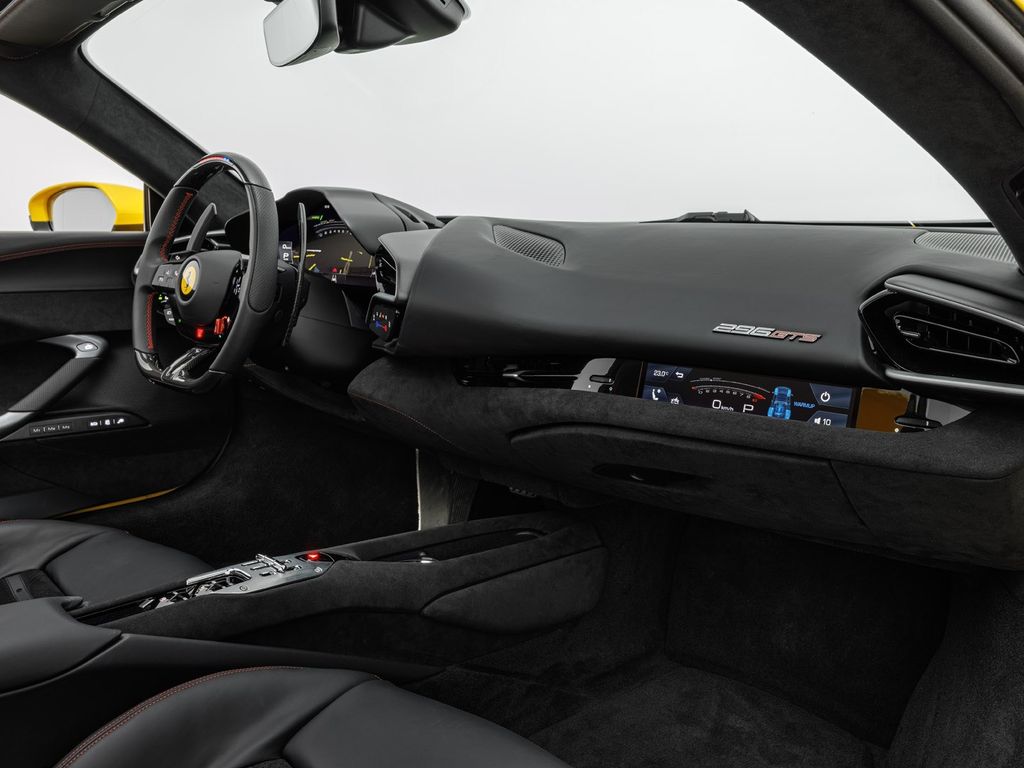 Ferrari 296 GTS 2025