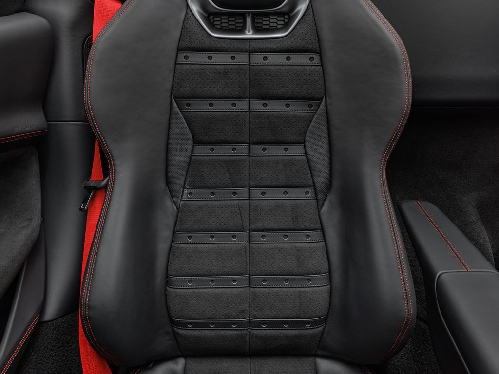 Ferrari 296 GTS 2025