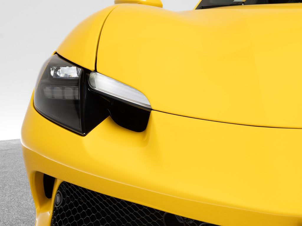 Ferrari 296 GTS 2025