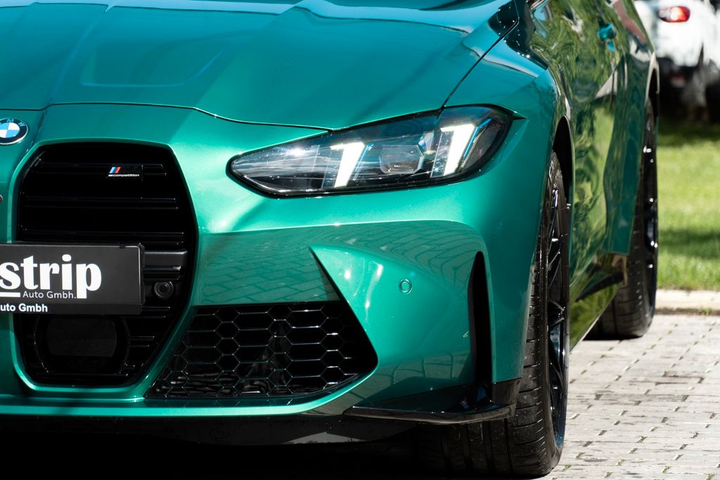 BMW M4 2025