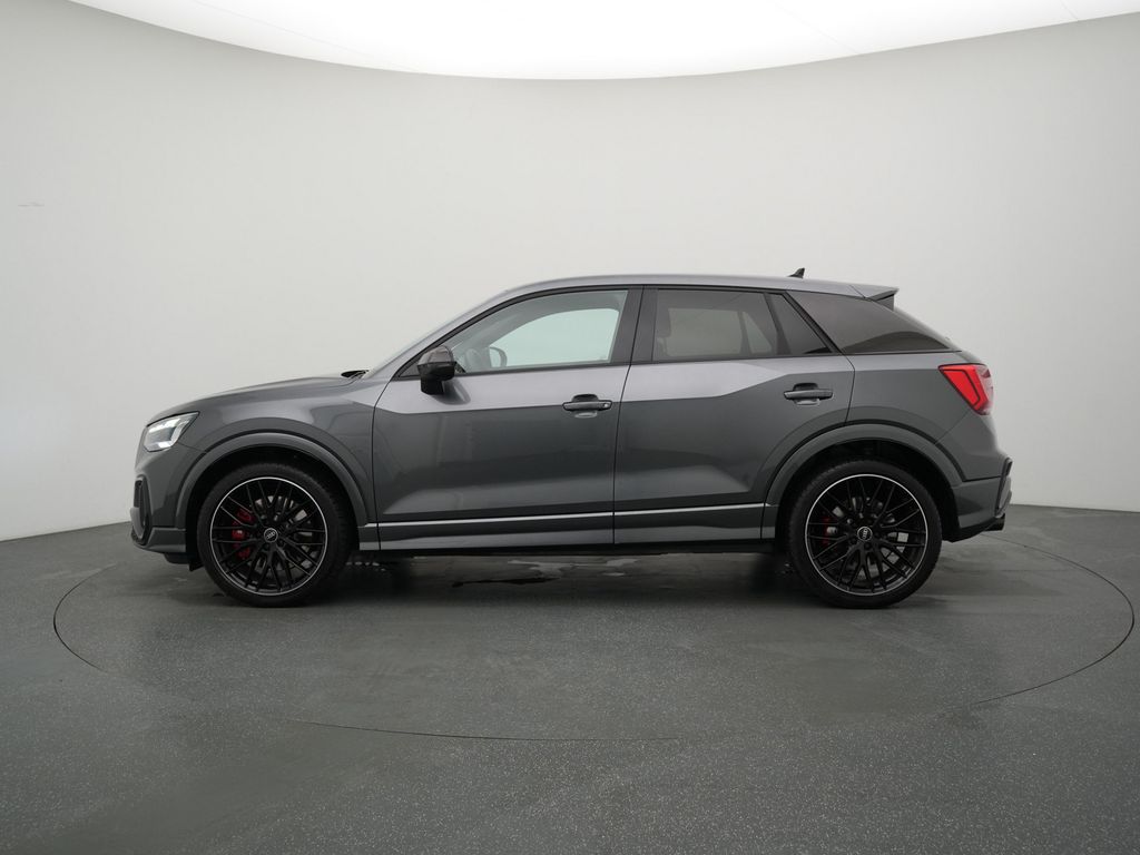 Audi SQ2 2021